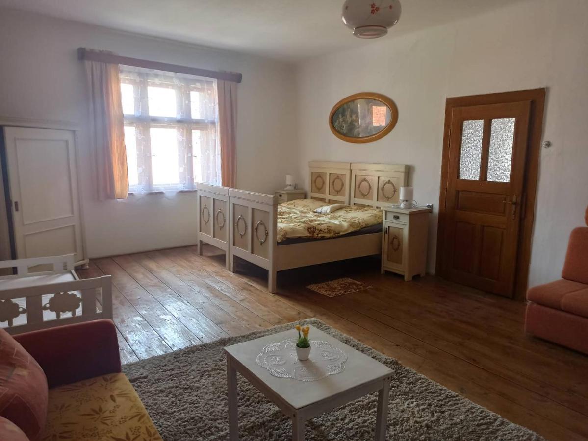 Apartman Menany Dış mekan fotoğraf